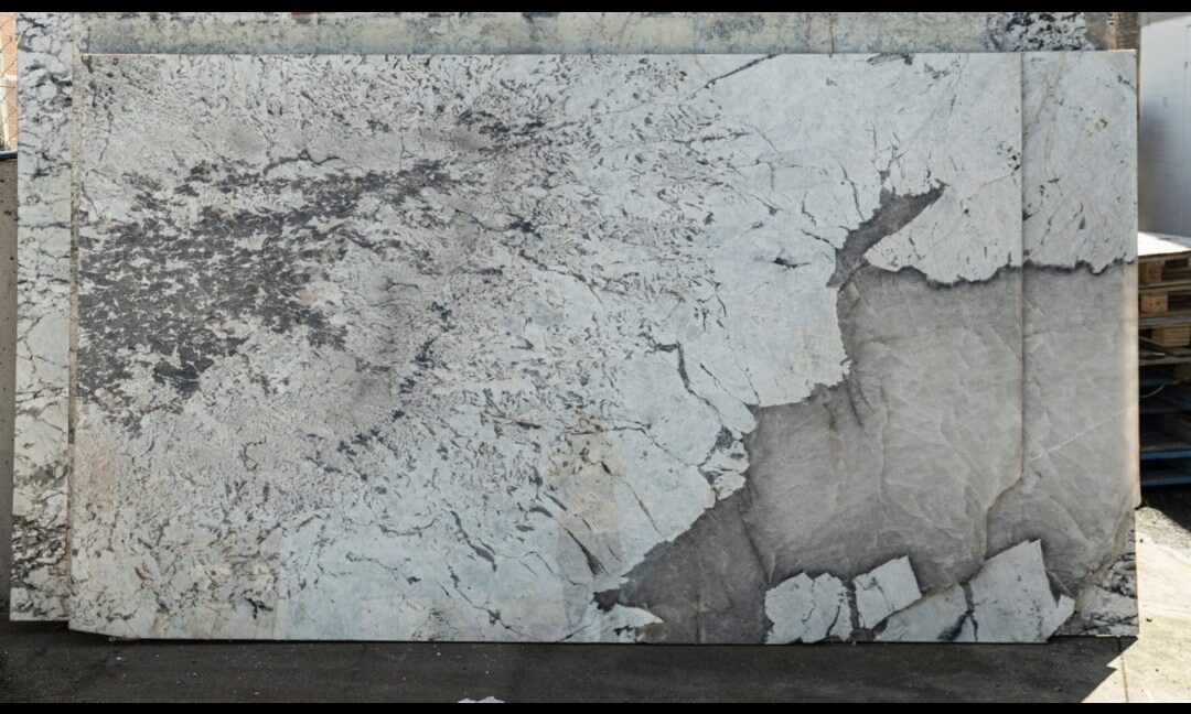 Alaska Ivory Quartz